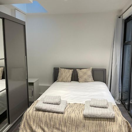 4 Islington Park Street Villa London Ngoại thất bức ảnh