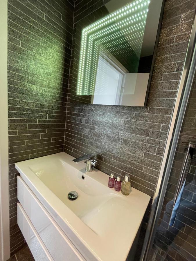4 Islington Park Street Villa London Ngoại thất bức ảnh